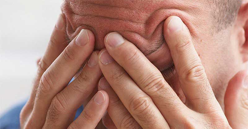 ما هي أعراض الجلطة الدموية في الدماغ؟